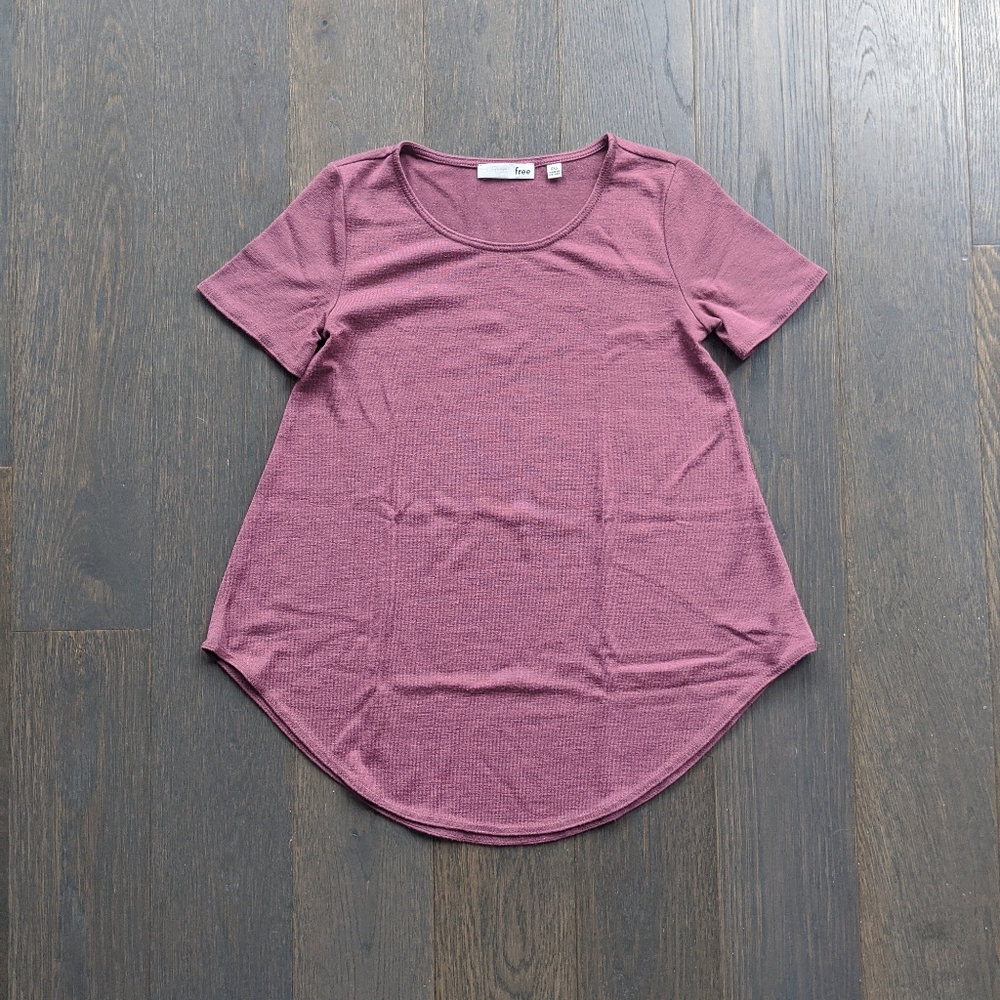Aritzia Wilfred Free Esther T-Shirt in Foulard